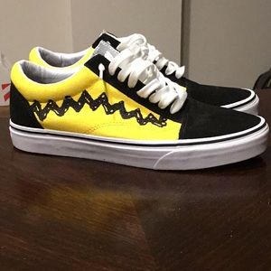 Vans Peanut Edition size 9 *exclusive*